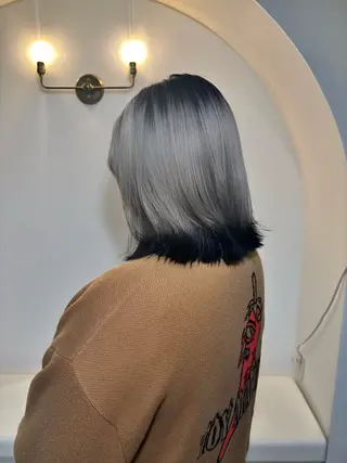 ミディアム カラー 伊藤 ゆいなのヘアスタイル