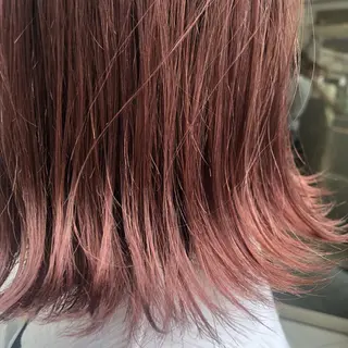 ショート カラー やまさきえりこ ニュアンスパーマのヘアスタイル