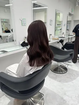 カラー 🩶透髪×モテ髪🩶 FRUITS🏹🩶のヘアスタイル