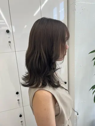 セミロング カラー 🫧‪Ameri🫧 Emma ecoleのヘアスタイル