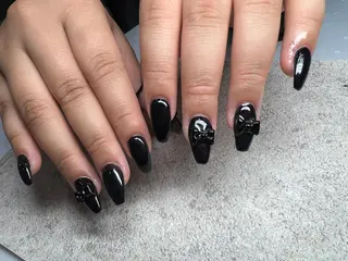 ミディアム Nia nailのネイルデザイン