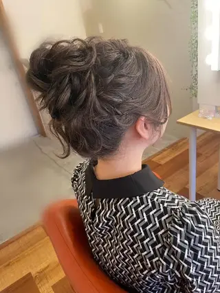 セミロング ヘアアレンジ Rarely  beautyのヘアスタイル
