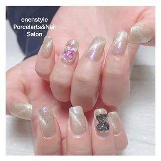ミディアム ネイル アイブロウ 🐾enen style 🐾のネイルデザイン