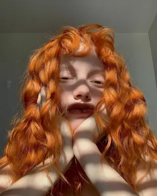 ロング カラー ヘアアレンジ ニュアンスカラー🧶 nanacoのヘアスタイル
