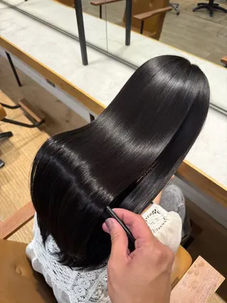 ロング カラー 吉田 裕太朗のヘアスタイル
