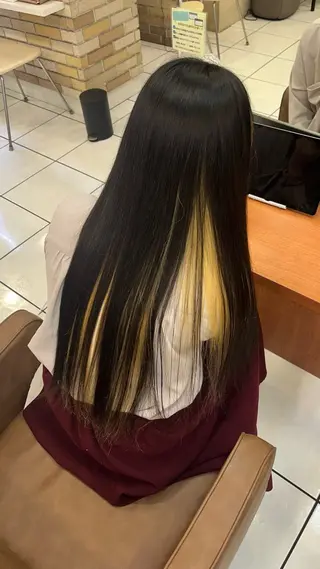 ロング 🫧艶 ×透明感🫧 吉田 陽菜のヘアスタイル
