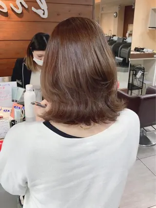 ミディアム レイヤー/艶髪カラー 森本くるみのヘアスタイル