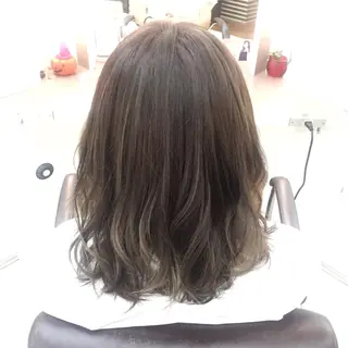 ミディアム セミロング ロング カラー 大平 美沙のヘアスタイル