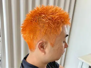 ショート センターパート 韓国ヘア・綾也のヘアスタイル