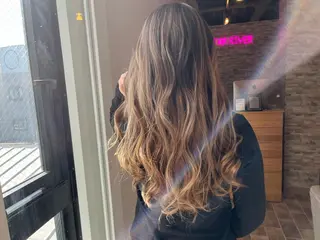 ロング カラー ヘアカラー&縮毛矯正 STAR☆RIVERのヘアスタイル