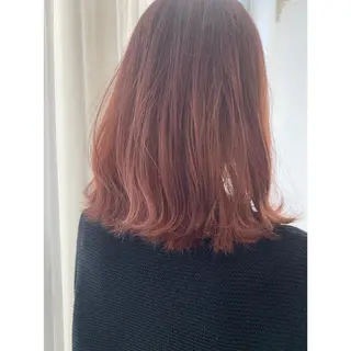 ミディアム カラー fio マナミのヘアスタイル