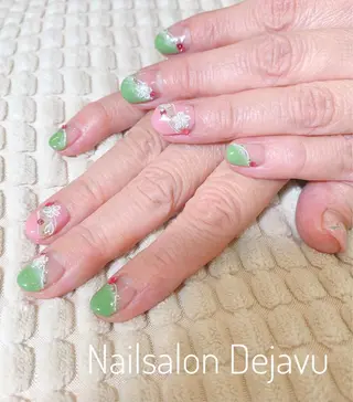 ネイル Nail salon Dejavu 🌿のネイルデザイン