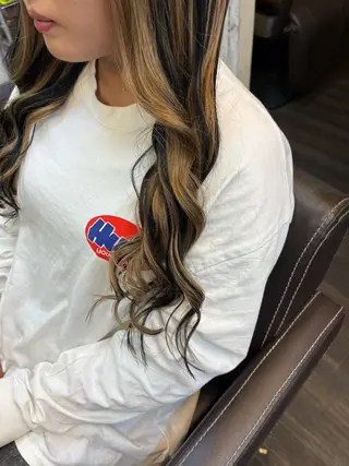 ロング はやと【エクステ ×ブリーチ特化】のヘアスタイル