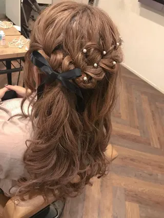ロング ヘアアレンジ mayo 🐄🌈のヘアスタイル