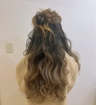 ヘアアレンジ un par unの眉毛・アイブロウイメージ