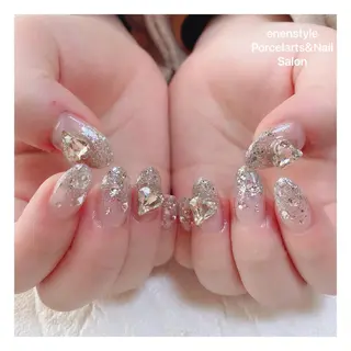 ミディアム ネイル 🐾enen style 🐾のネイルデザイン