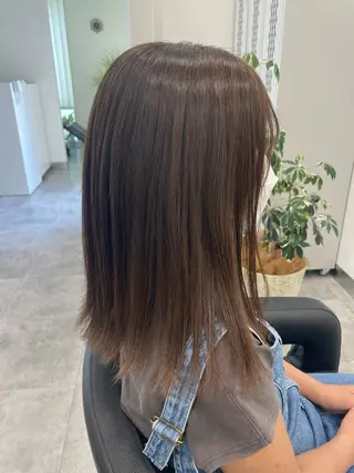 セミロング ⭐トレンドカット&カ ラーCocoro🪿のヘアスタイル