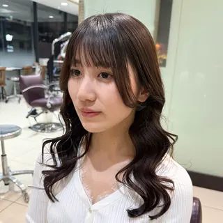 ロング パーマ 韓国風パーマ🌿コテ 巻き風パーマ/るいのヘアスタイル