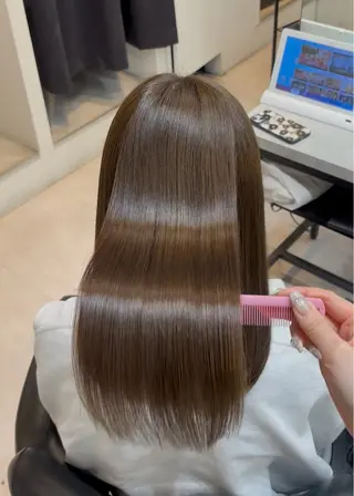 ミディアム カラー 赤み消し透明感🤍 髪質改善🌙/伽音のヘアスタイル