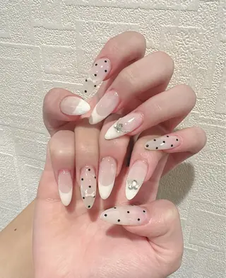 ネイル D-BEAUTY Nailsalonのネイルデザイン