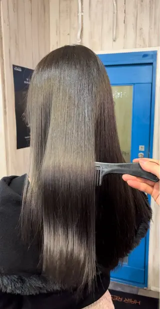 ロング カラー 🌿美髪縮毛矯正 のプロ安川🌿のヘアスタイル