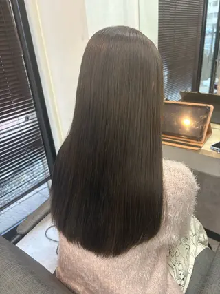 ロング TELA HAIR 店長 塩田のヘアスタイル