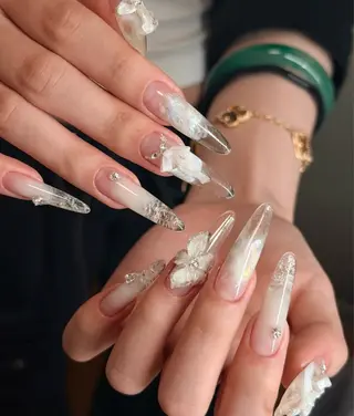 ネイル D-BEAUTY Nailsalonのネイルデザイン