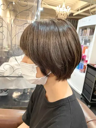 ショート カラー 西宮ハイトーンカラー ひらり💜のヘアスタイル