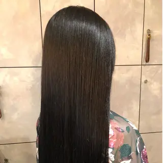 ロング カラー ヘアアレンジ fifth 石川 凪のヘアスタイル