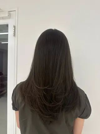 ロング 鈴木 さりあのヘアスタイル