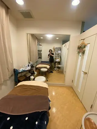 越村 佳枝のエステ・リラクイメージ