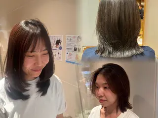 ミディアム 🌱艶髪ストレート✨ 🦖せりか🦖のヘアスタイル