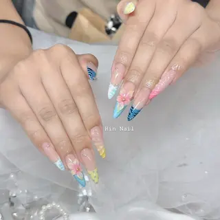 ネイル HIN NAILのネイルデザイン