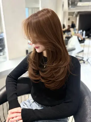 セミロング コテ巻き風パーマ💛 池袋のヘアスタイル