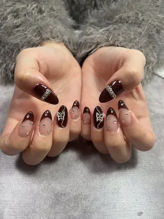 ネイル 坂 しおのネイルデザイン