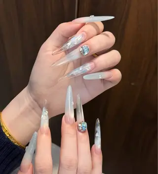 ネイル D-BEAUTY Nailsalonのネイルデザイン