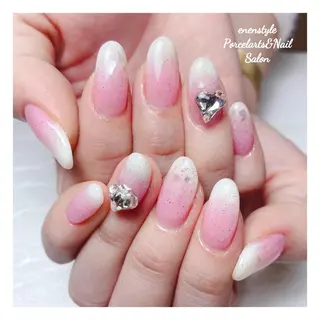 ミディアム ネイル 🐾enen style 🐾のネイルデザイン