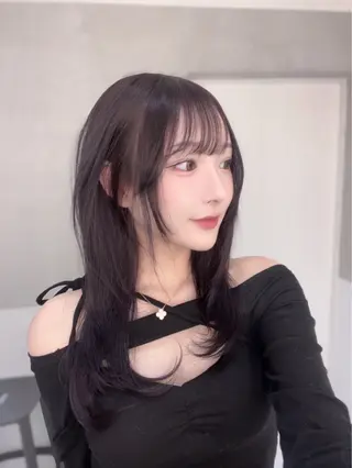 ロング Rino🎀/盛れる 顔周りカット🪽✩のヘアスタイル