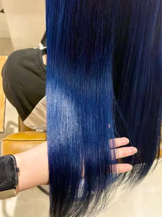ロング カラー 大西 杏依のヘアスタイル
