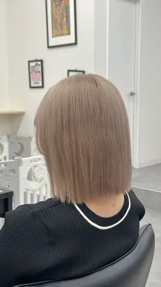 カラー 大井 あんずのヘアスタイル