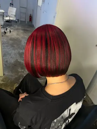 ショート カラー KANAMI 🌏のヘアスタイル