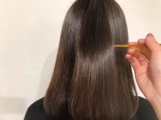 ミディアム パル__レイヤー/パ ーマ/デザインカラーのヘアスタイル