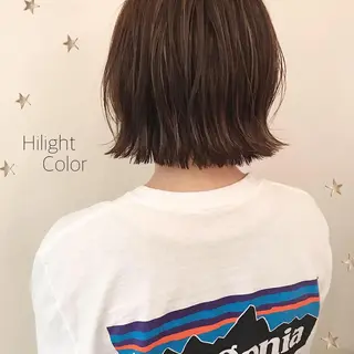 ミディアム カラー 市川 千夏のヘアスタイル