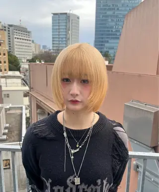 ショート カラー 佐々木 哲太のヘアスタイル