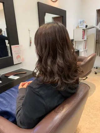 セミロング 保井 実奈美のヘアスタイル