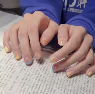 ネイル 横浜市中区曙町 ネイルE·U·Bのネイルデザイン