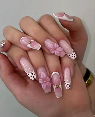 ネイル Mika Nails 心斎橋のネイルデザイン