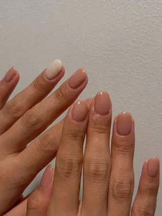 ネイル Manon Tomiのネイルデザイン