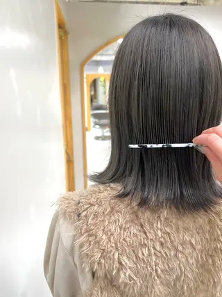 カラー 三好 万葉のヘアスタイル