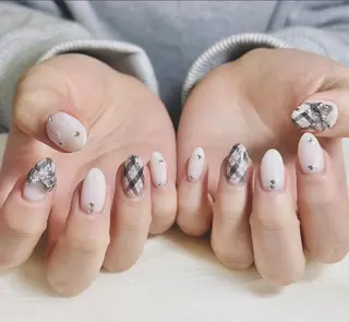 ネイル Miya🎀 nailのネイルデザイン